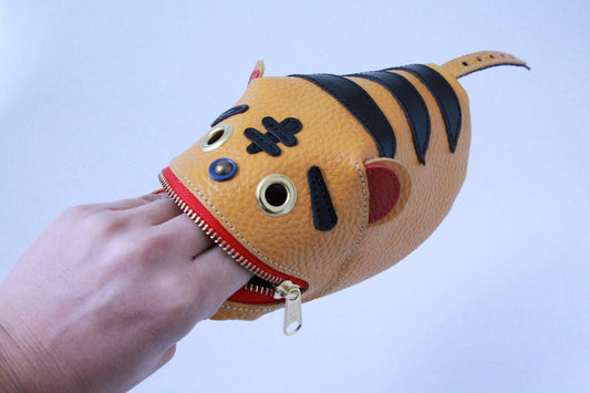 Papier tiger pouch