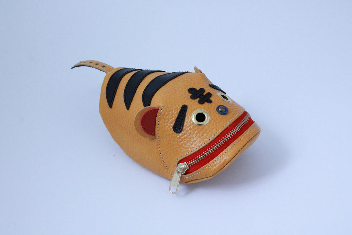 Papier tiger pouch